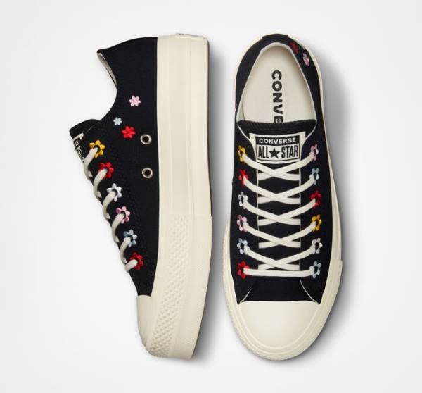 Converse Chuck Taylor All Star Lift Platform Floral Embroidery Low Tops Shoes Black / Multicolor | CV-619XVC