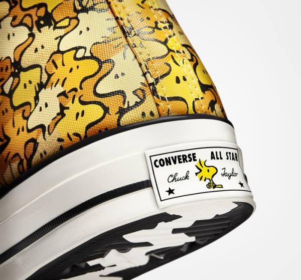 Converse Peanuts Chuck 70 High Tops Shoes Yellow / Gold | CV-537REK